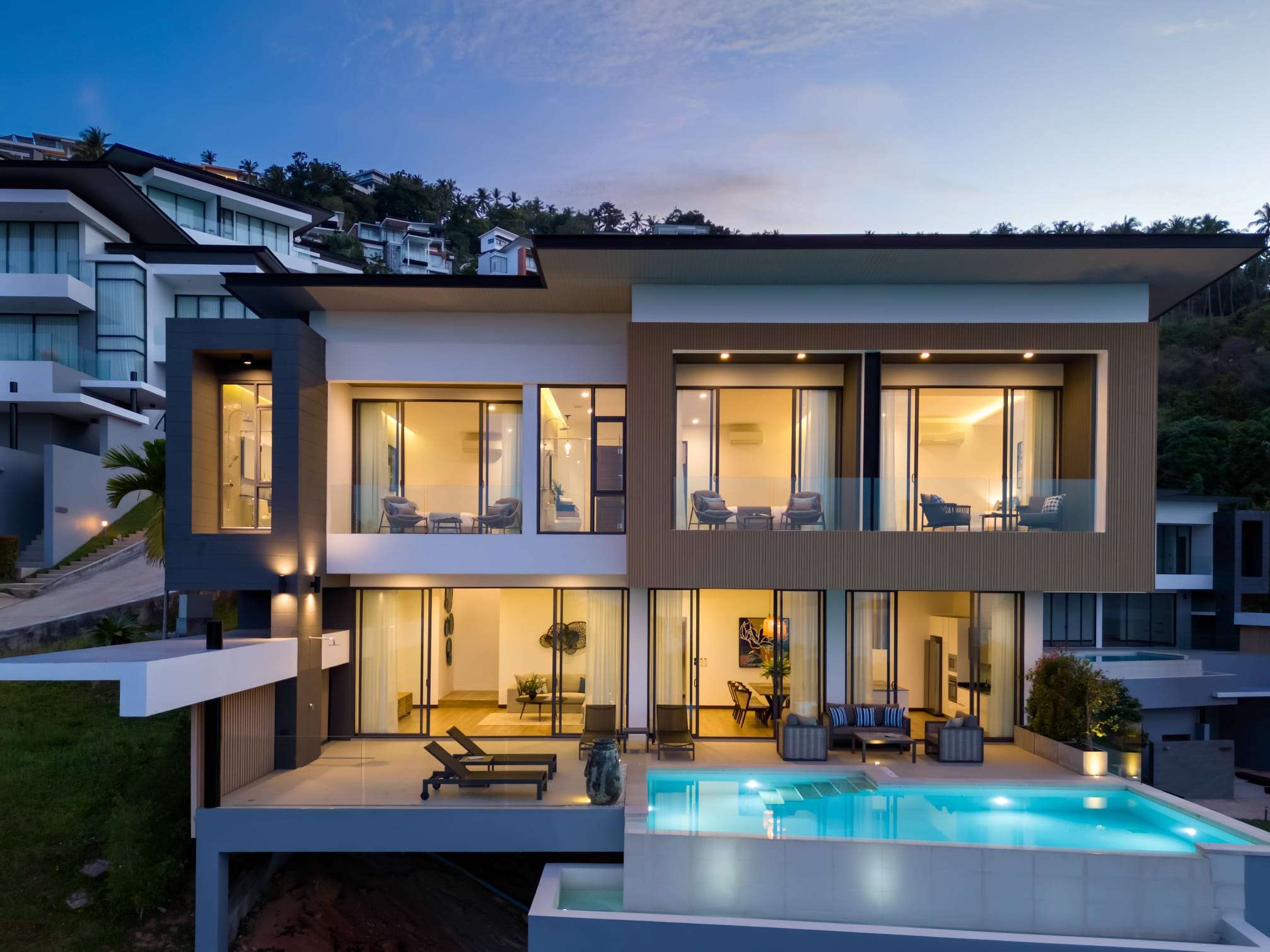 Verano Residence - Quality 3 Bedroom Seaview Pool Villa in Chaweng Noi for Sale