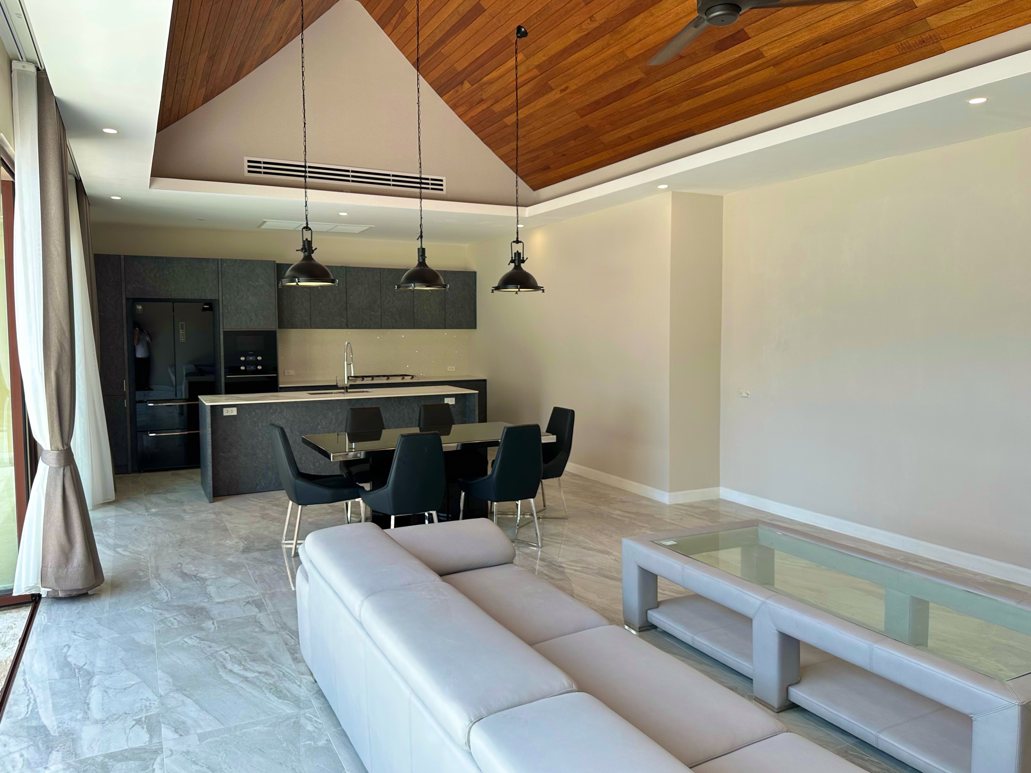 (SOLD) Villa Tujuh - Traditional Tropical 3 Bedroom Seaview Pool Villa in Chaweng Noi For Sale