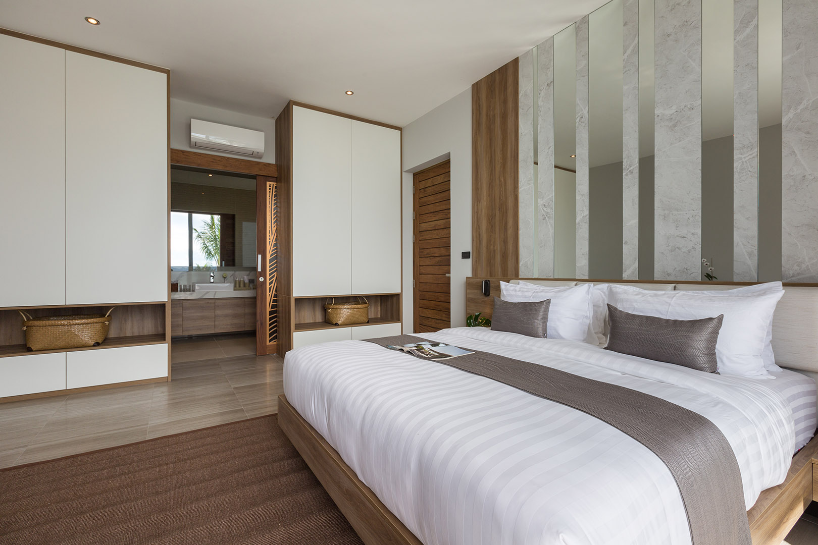 Villa Sea Renity - Ultra-Luxury 7 Bedroom Beachfront Villa in Laem Sor for Sale