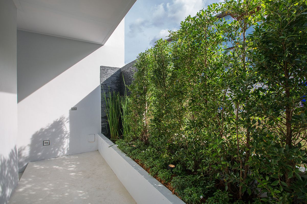 Villa Dahlia - Breathtaking 3+1 Bedroom Seaview Villa in Thongson Bay for sale