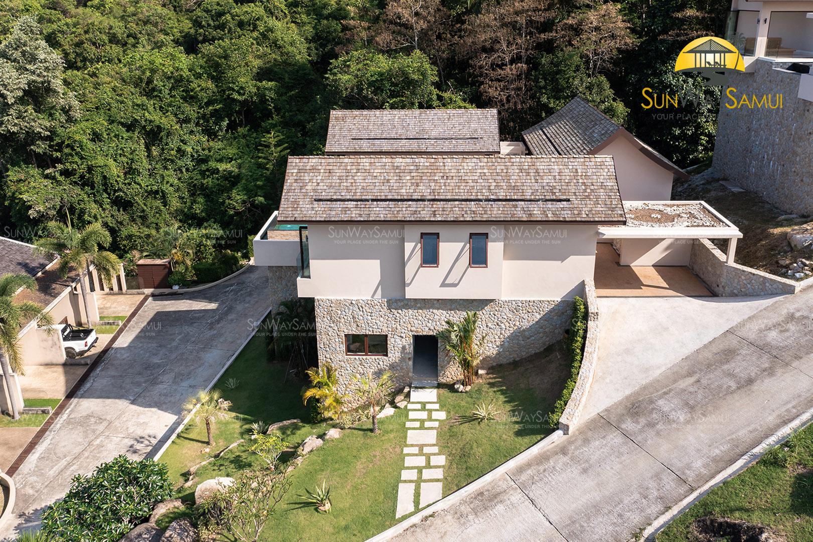 (SOLD) Villa Tujuh - Traditional Tropical 3 Bedroom Seaview Pool Villa in Chaweng Noi For Sale