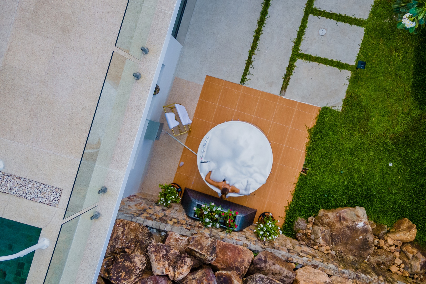 Villa Turquoise – Luxury 4 Bedroom Seaview Villa in North Chaweng for sale