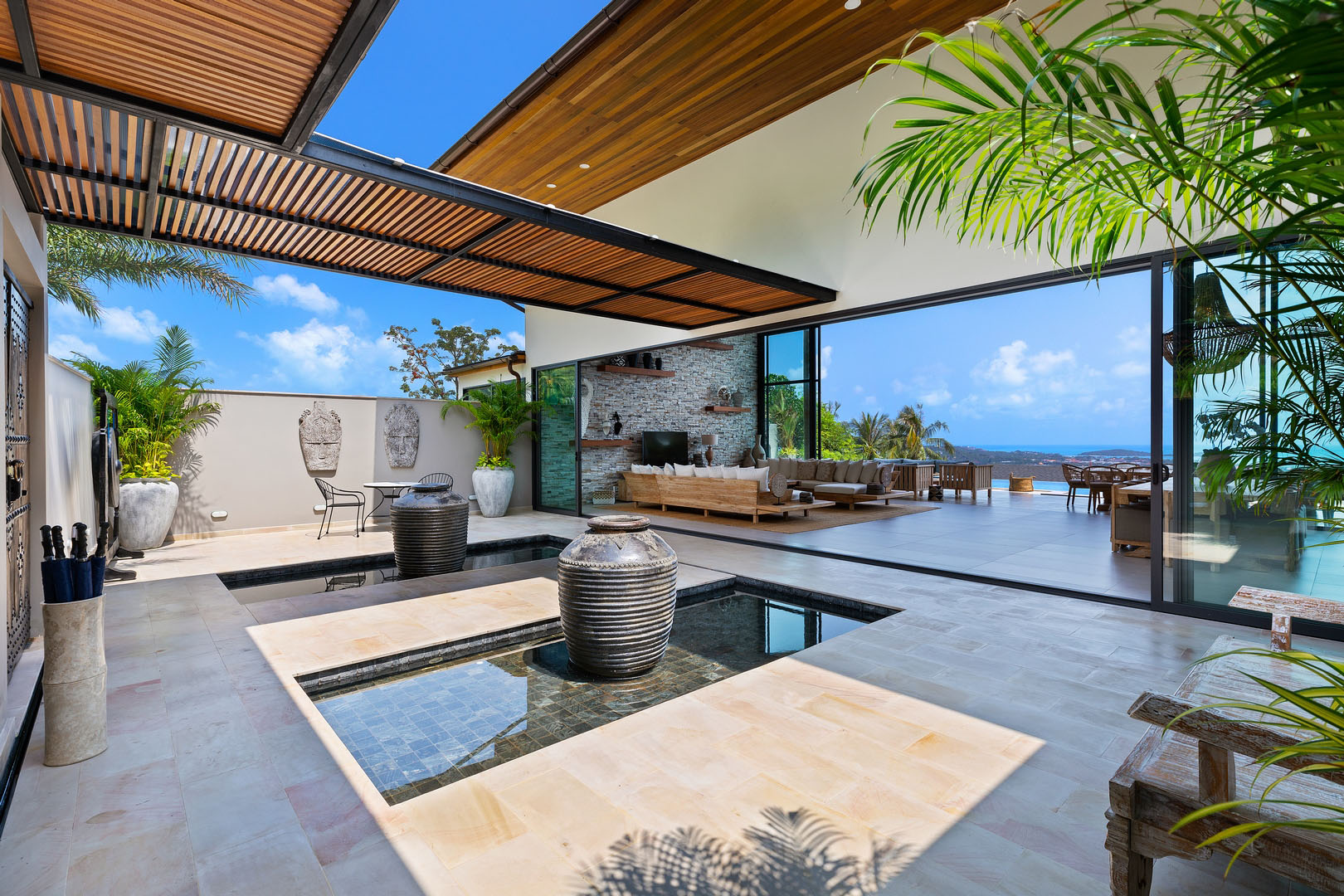 Villa Asi – Astonishing 6 Bedroom Seaview Pool Villa in Chaweng for sale