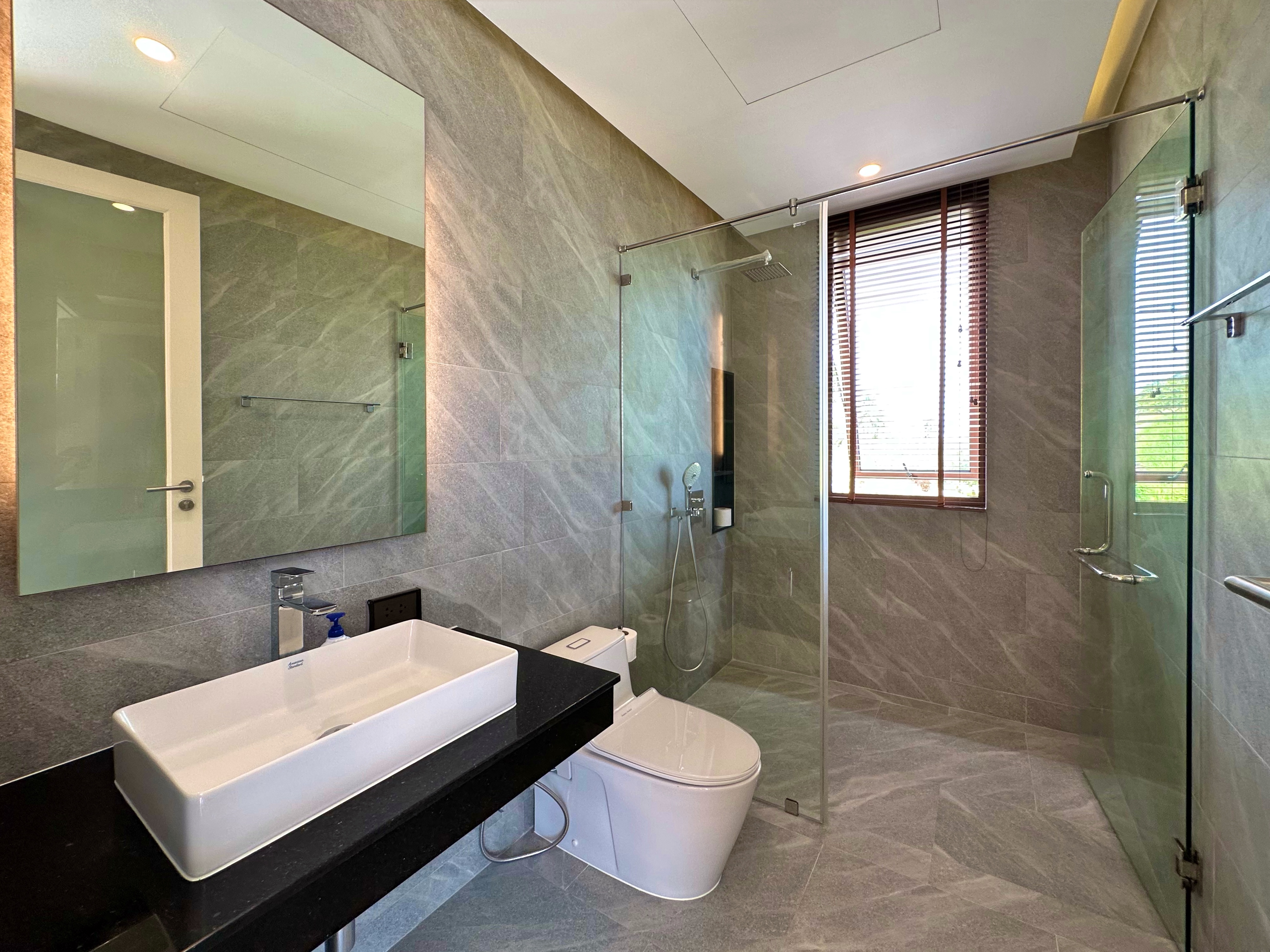 (SOLD) Villa Tujuh - Traditional Tropical 3 Bedroom Seaview Pool Villa in Chaweng Noi For Sale