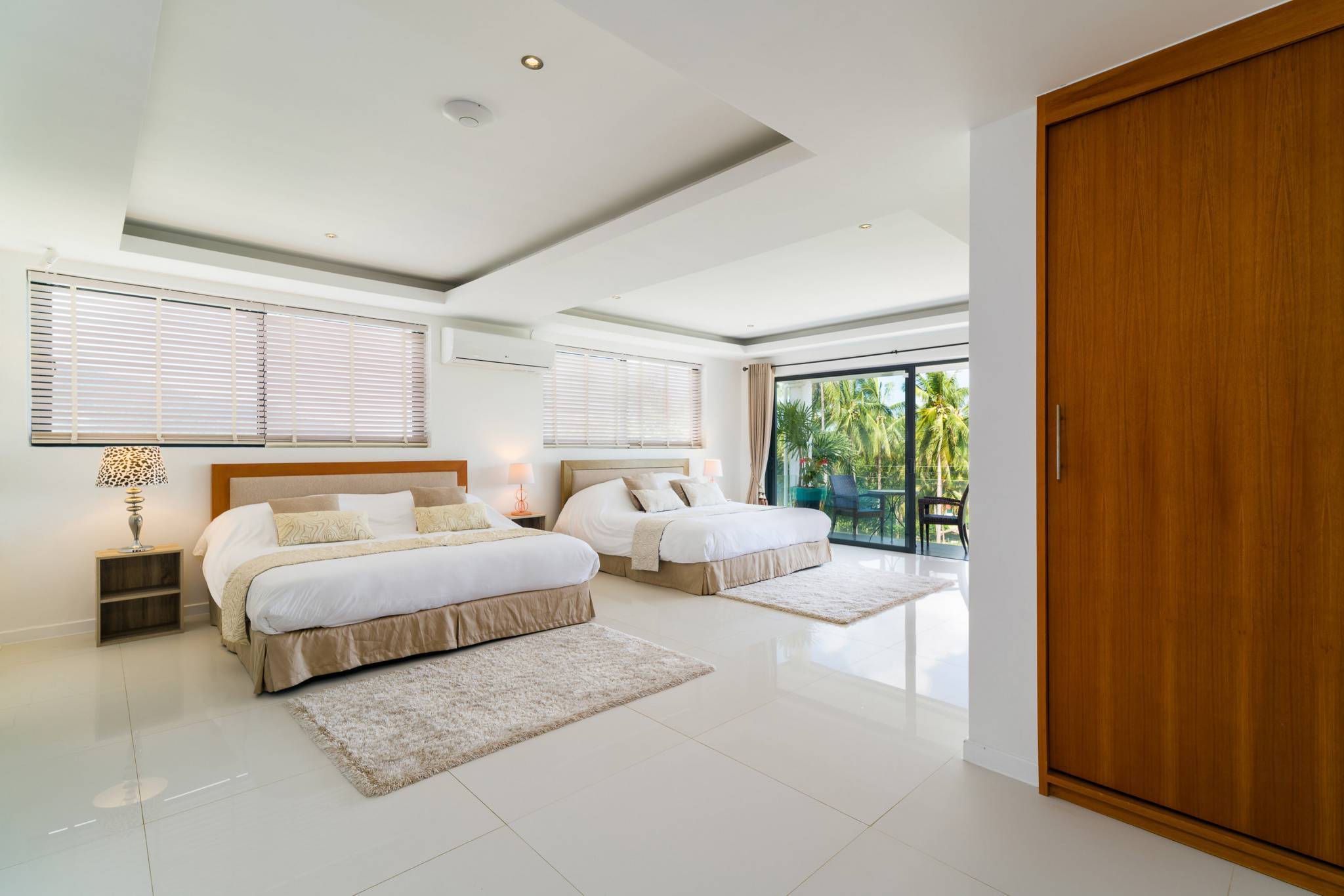 (SOLD) Villa White Lotus - Luxury 7 bedroom Seaview Villa in Maenam for sale