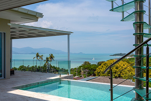 Villas "Bayside BB3 – Beachside 5 Bedroom Seaview Pool Villa in Samrong Bay for sale" 5 bedrooms, garden, private pool, sea view, walking distance to the beach, district Samrong, sale for 45 000 000 baht