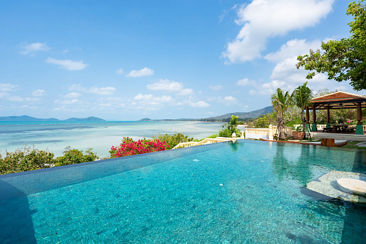 Villas "Villa Ladylagoon – Rare 8 Bedroom Beachfront villa in Laem Set for sale" 8 bedrooms, beachfront, garden, gym, private pool, sea view, district Laem Set, sale for 400 000 000 baht