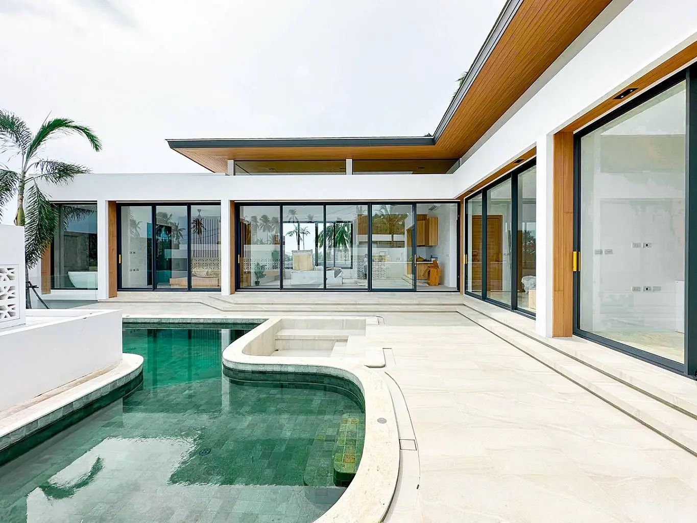 Samui Grand Park Hill – Last Unit 3 Bedroom Garden Villa in Maenam for sale