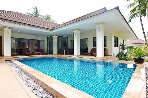 Villas "Baan Leelavadee - spacious 3 bedroom family villa for sale in Maenam" 3 bedrooms, 3 showers, garden, private pool, district Maenam, 