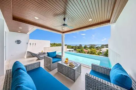 Villas "Prestigious 3 Bedroom Semi-Detached Seaview Pool Villas in Choeng Mon for sale" 3 bedrooms, 3 showers, garden, private pool, sea view, walking distance to the beach, district Choeng Mon, 