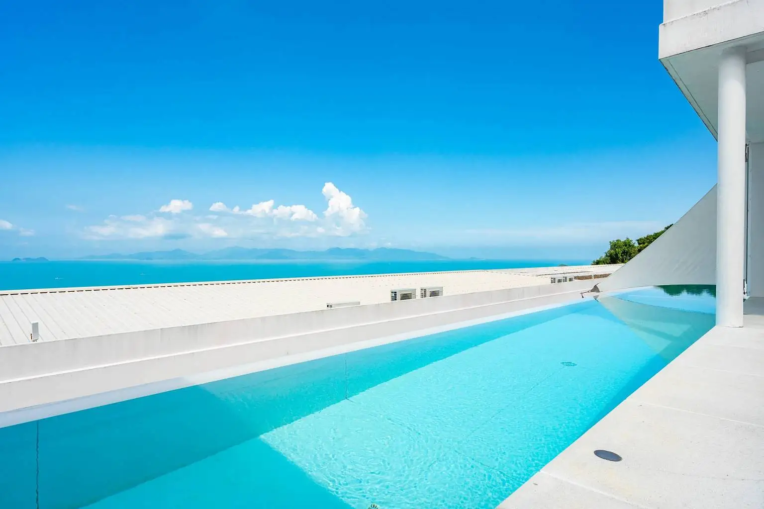 (SOLD) Luxury 1 Bedroom Seaview Apartment with Private Pool in 5* Resort for sale