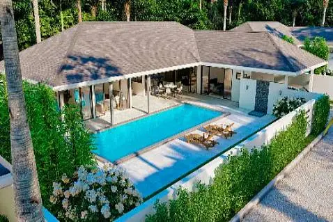 Villas "Manee Garden Villas in Bangrak for sale" 4 bedrooms, 3 showers, garden, private pool, district Bang Rak, 