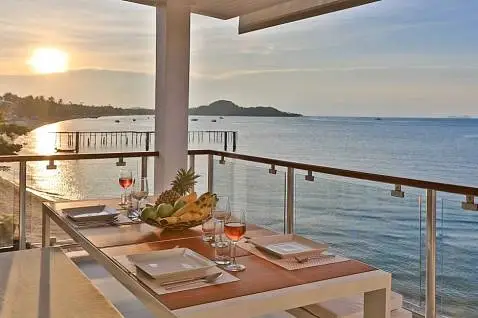 Condominiums "Osho Beachfront Apartments - Deluxe seaside apartments" 2 bedrooms, 2 showers, beachfront, daily breakfast, sea view, walking distance to the beach, district Bophut, 