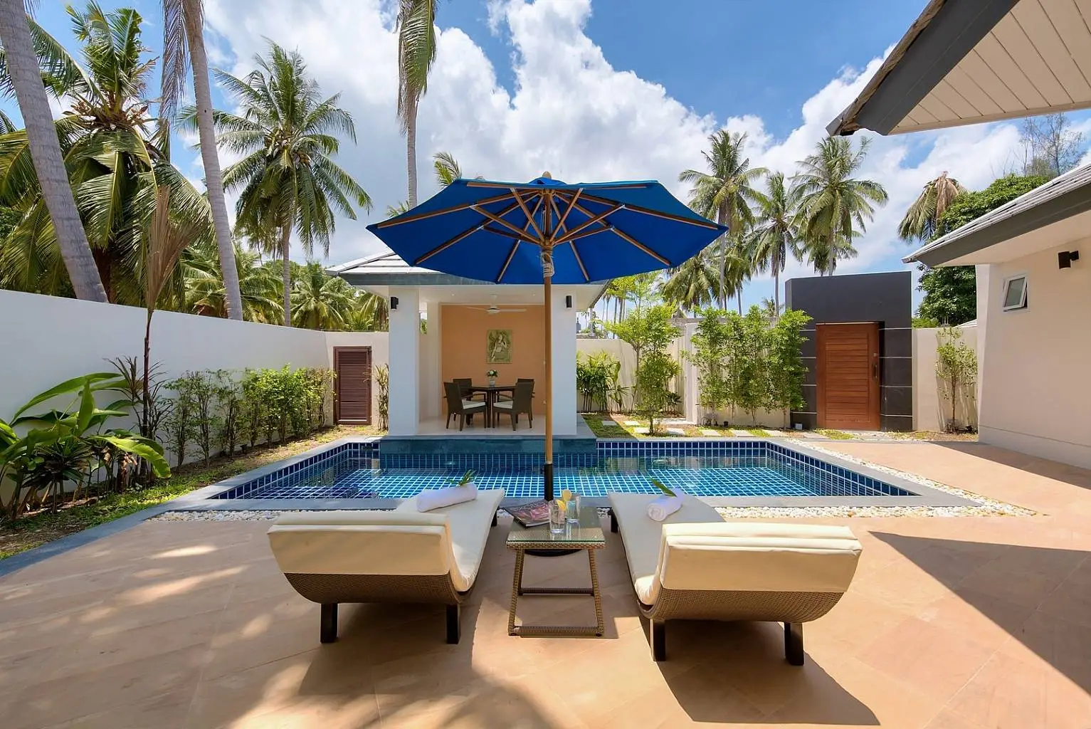 Beachside 2 Bedroom Garden Pool Villa in Lipa Noi for sale