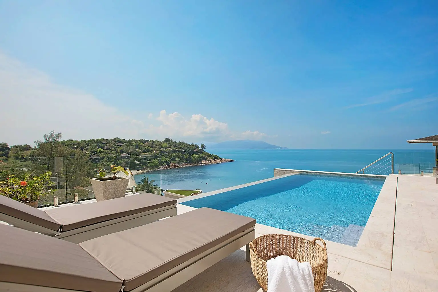 Villa BB8 - Spacious 5 Bedroom Detached Seaview Pool Villa in Bayside Luxury Villa, Samrong Bay for sale