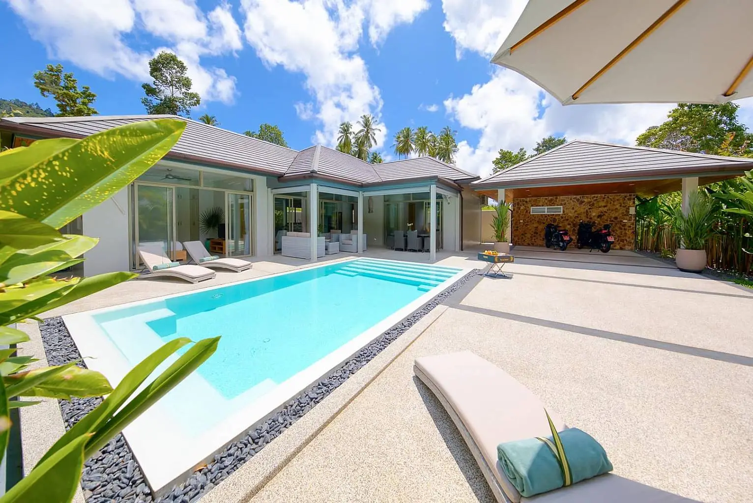 (SOLD) Villa Saona 1 – Chic 3 Bedroom Pool Villa in Lamai for Sale